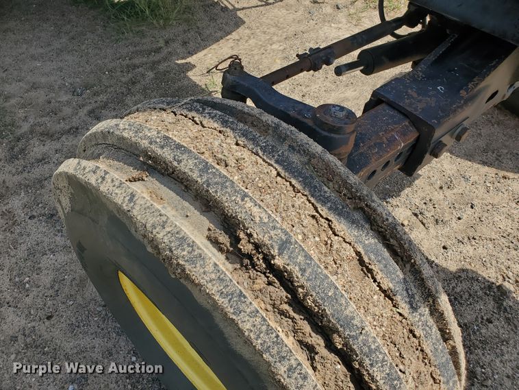 image for item JM9666 1996 Case IH 7220  tractor