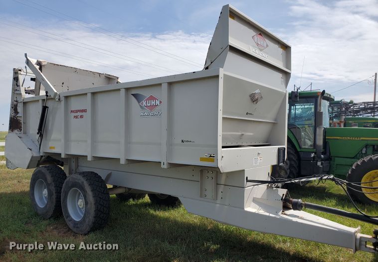 image for item JM9667 Kuhn Knight Prospread PSC161  manure spreader