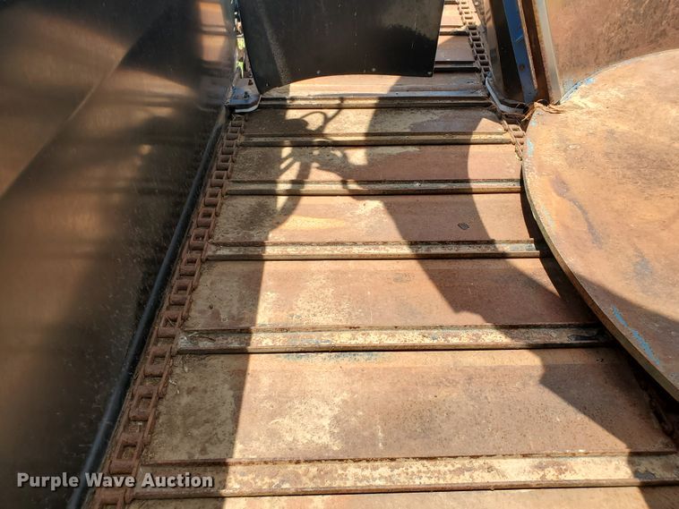 image for item JM9668 Luck/Now 2260  feed mixer