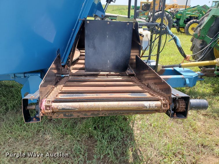 image for item JM9668 Luck/Now 2260  feed mixer