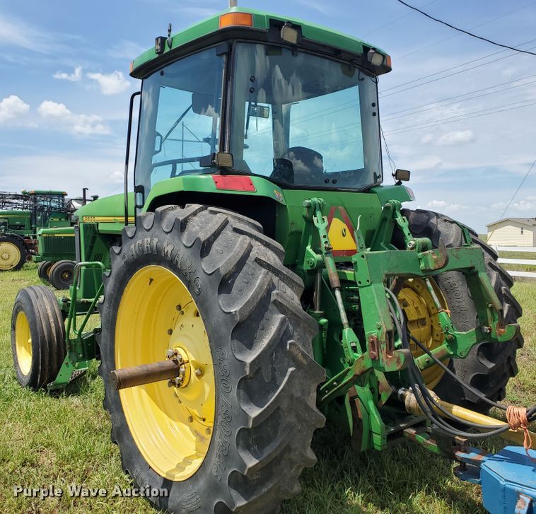 image for item JM9669 1996 John Deere 8300  tractor