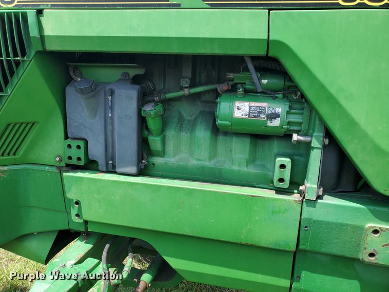 image for item JM9669 1996 John Deere 8300  tractor