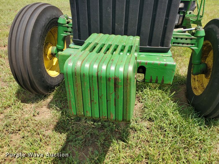 image for item JM9669 1996 John Deere 8300  tractor