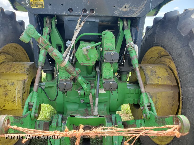 image for item JM9670 1990 John Deere 4555  tractor