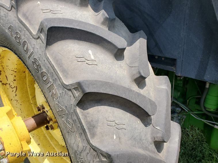 image for item JM9670 1990 John Deere 4555  tractor