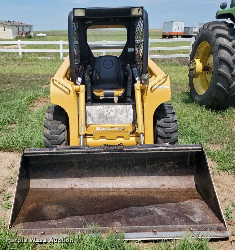 image for item JM9671 2008 John Deere 317  skid steer loader