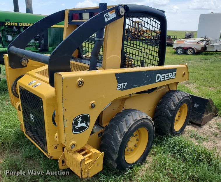 image for item JM9671 2008 John Deere 317  skid steer loader