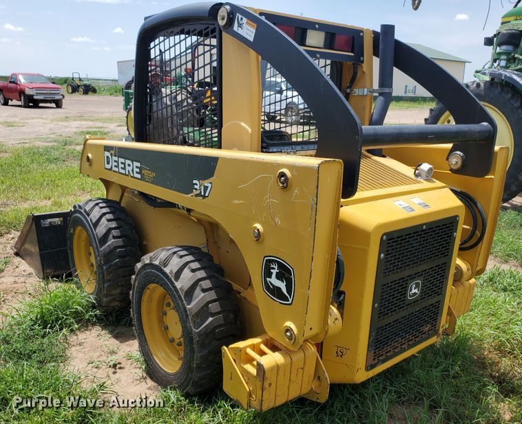 image for item JM9671 2008 John Deere 317  skid steer loader