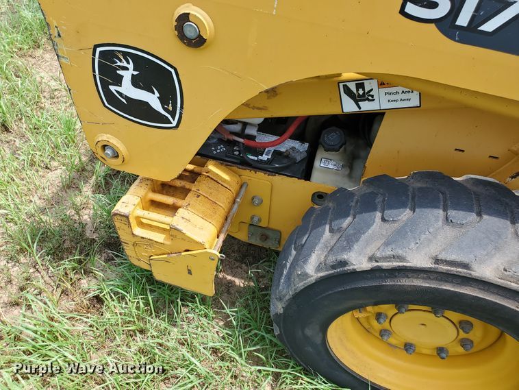 image for item JM9671 2008 John Deere 317  skid steer loader