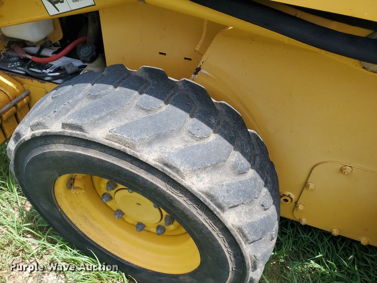 image for item JM9671 2008 John Deere 317  skid steer loader