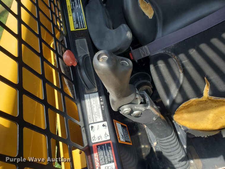 image for item JM9671 2008 John Deere 317  skid steer loader