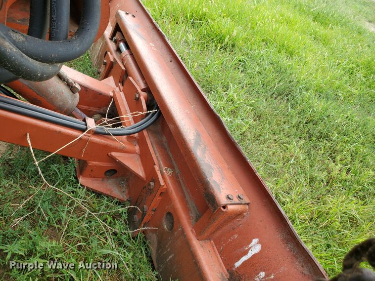 image for item JM9672 1990 Ditch Witch 6510  trencher