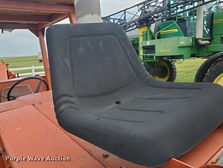 image for item JM9672 1990 Ditch Witch 6510  trencher