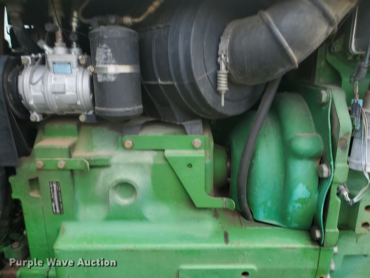 image for item JM9673 1995 John Deere 8300  MFWD tractor