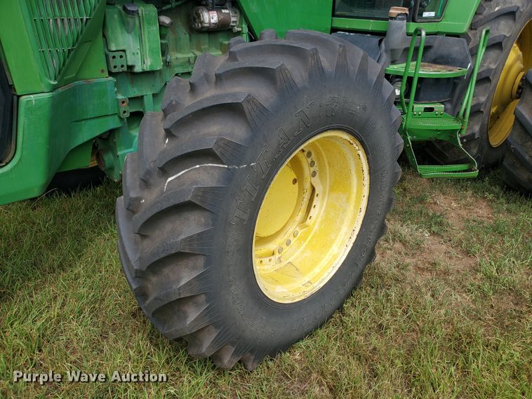 image for item JM9673 1995 John Deere 8300  MFWD tractor