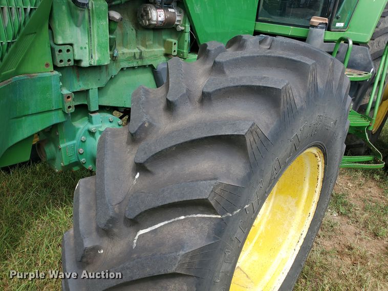 image for item JM9673 1995 John Deere 8300  MFWD tractor
