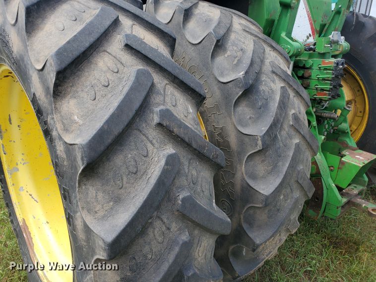image for item JM9673 1995 John Deere 8300  MFWD tractor