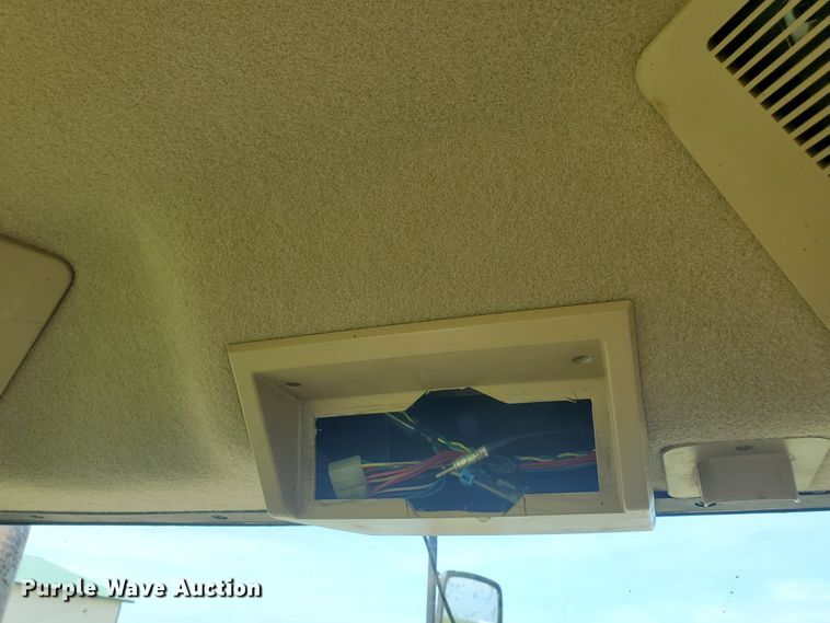 image for item JM9674 1995 John Deere 8300  MFWD tractor