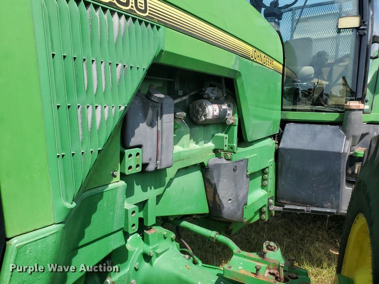 image for item JM9674 1995 John Deere 8300  MFWD tractor