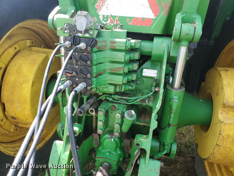 image for item JM9674 1995 John Deere 8300  MFWD tractor