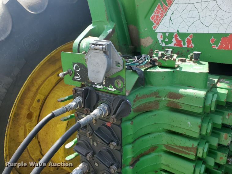 image for item JM9674 1995 John Deere 8300  MFWD tractor