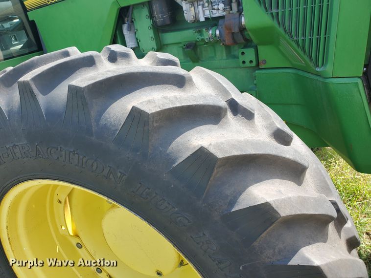 image for item JM9674 1995 John Deere 8300  MFWD tractor