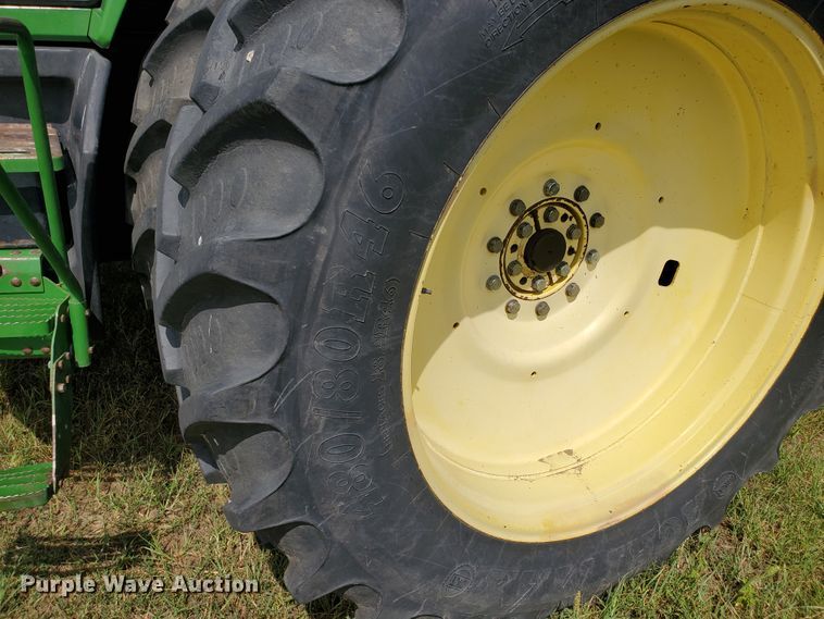 image for item JM9674 1995 John Deere 8300  MFWD tractor