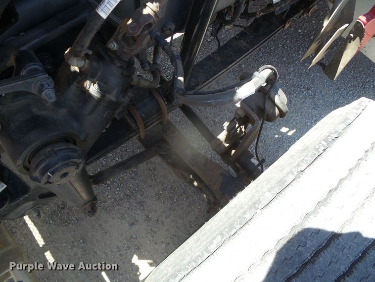 image for item DI5681 2012 Peterbilt 365  semi truck