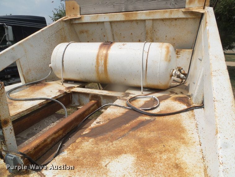 image for item DI5683 1979 Trailer 301-A  bottom dump trailer