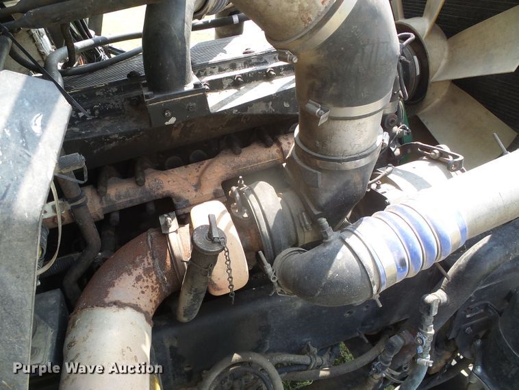 image for item DI5686 1996 Freightliner FLD112  semi truck