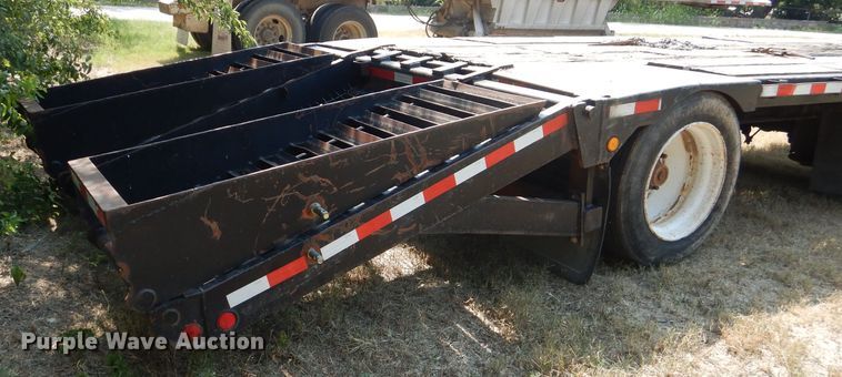 image for item DJ8863 2000 Nabors DFF  drop deck equipment trailer