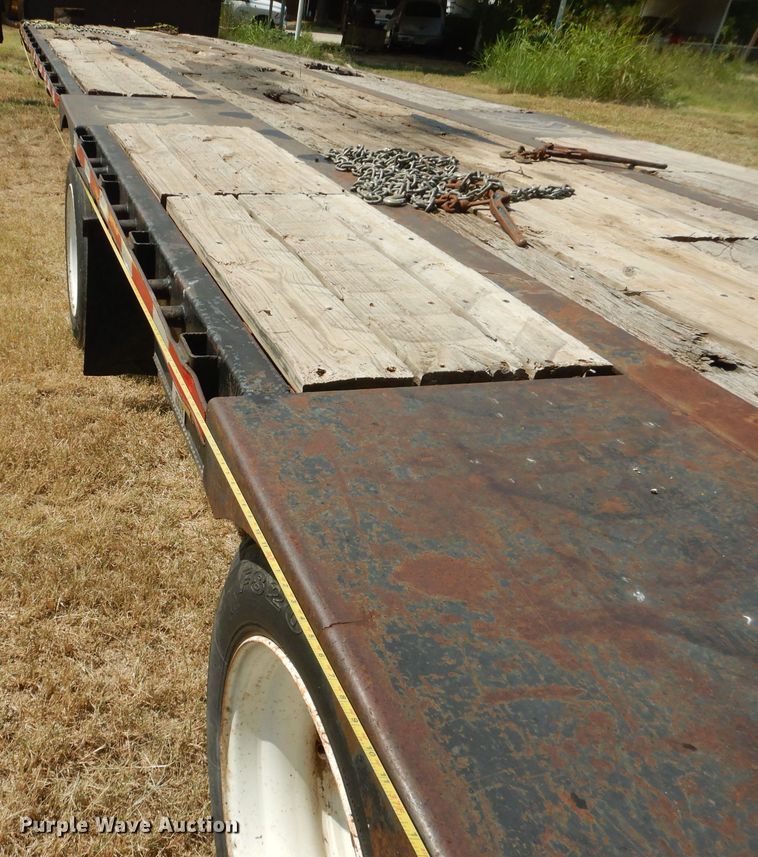 image for item DJ8863 2000 Nabors DFF  drop deck equipment trailer