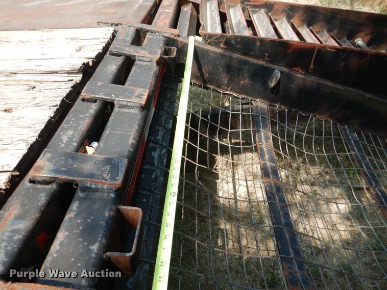 image for item DJ8863 2000 Nabors DFF  drop deck equipment trailer