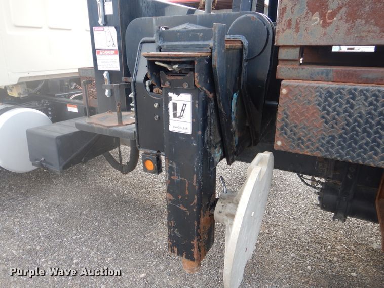 image for item DJ8869 2007 Sterling L9500  crane truck