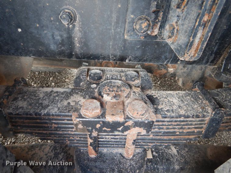 image for item DJ8869 2007 Sterling L9500  crane truck