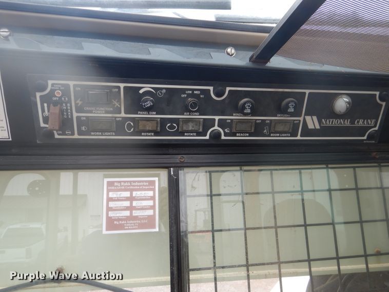 image for item DJ8869 2007 Sterling L9500  crane truck