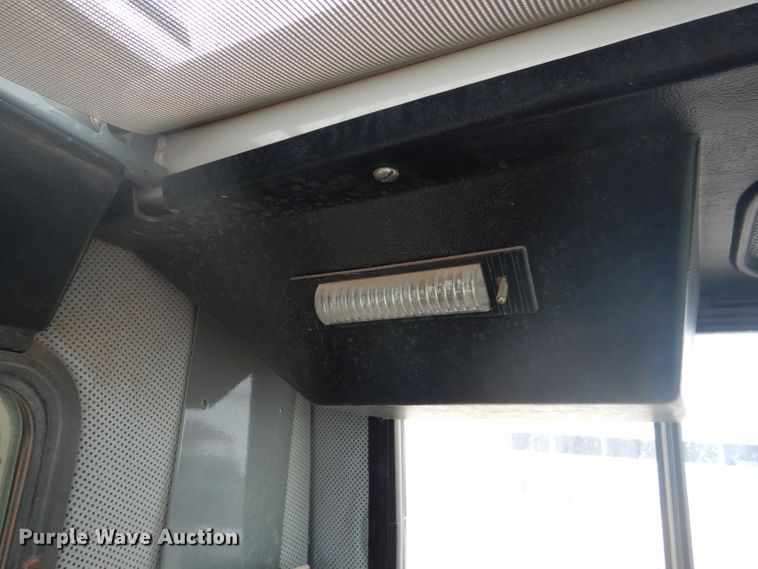 image for item DJ8869 2007 Sterling L9500  crane truck