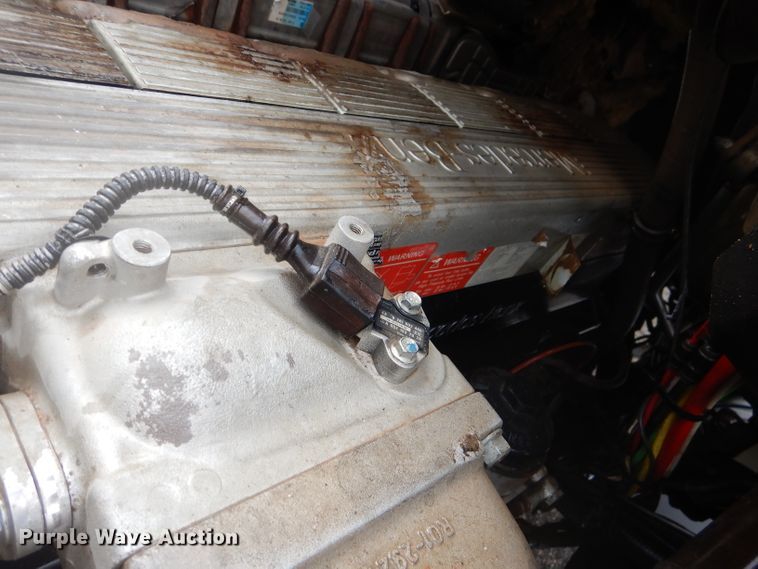 image for item DJ8869 2007 Sterling L9500  crane truck