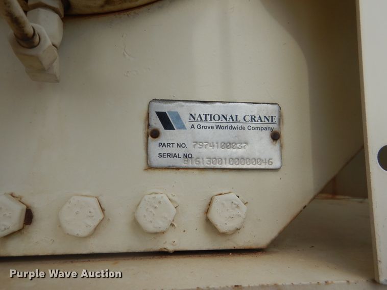 image for item DJ8869 2007 Sterling L9500  crane truck