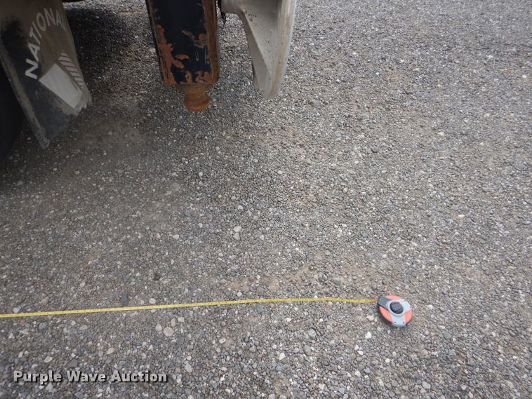 image for item DJ8869 2007 Sterling L9500  crane truck