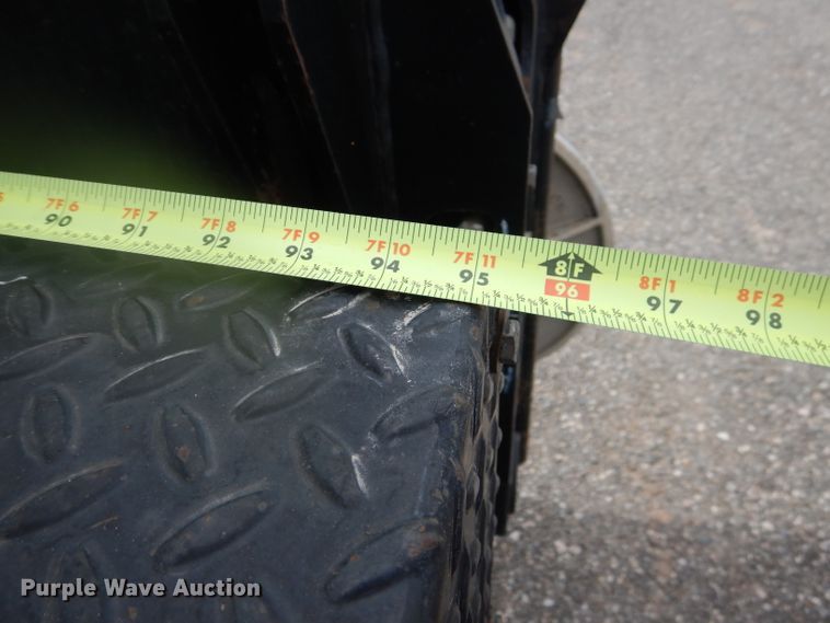 image for item DJ8869 2007 Sterling L9500  crane truck