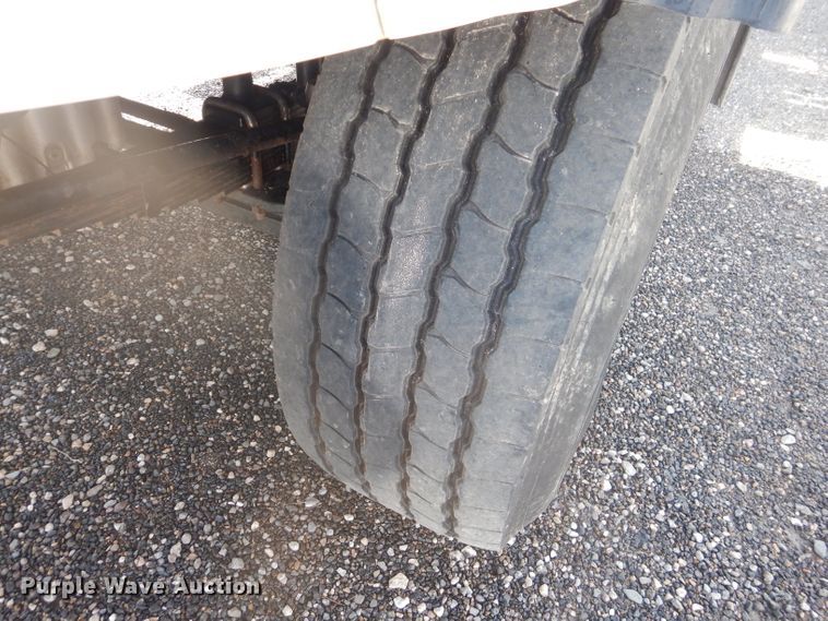 image for item DJ8869 2007 Sterling L9500  crane truck