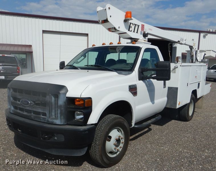 image for item DJ8870 2008 Ford F350 Super Duty  bucket truck