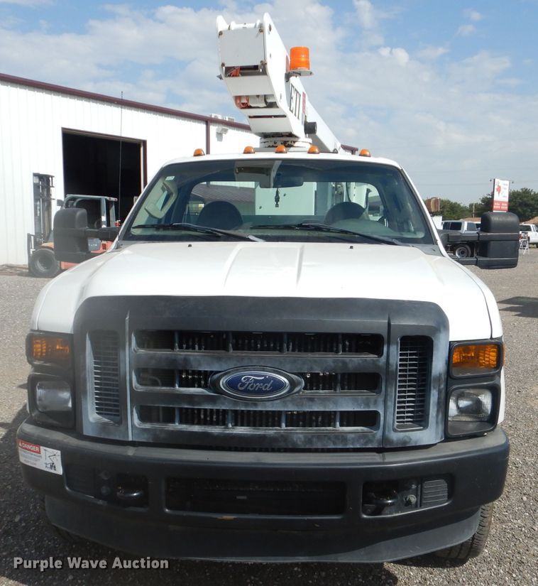 image for item DJ8870 2008 Ford F350 Super Duty  bucket truck
