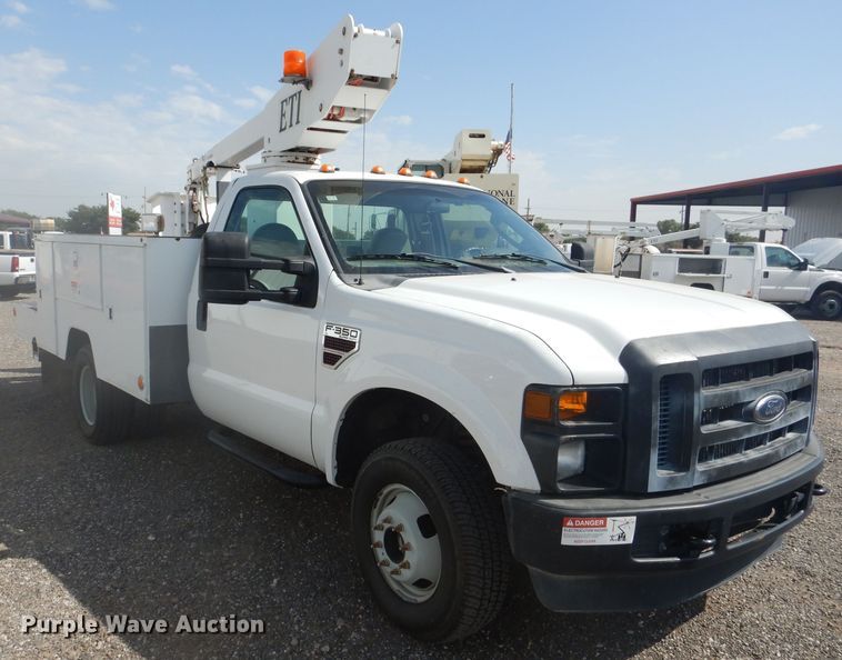 image for item DJ8870 2008 Ford F350 Super Duty  bucket truck