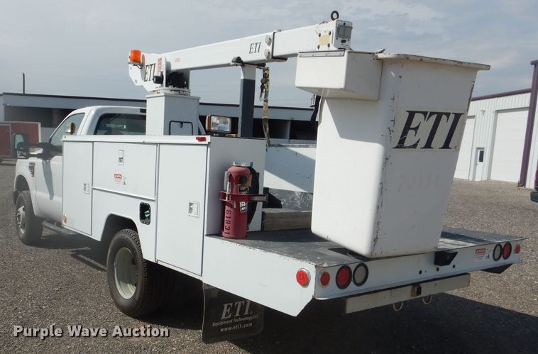 image for item DJ8870 2008 Ford F350 Super Duty  bucket truck