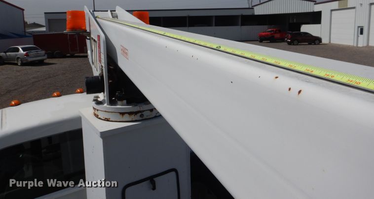 image for item DJ8870 2008 Ford F350 Super Duty  bucket truck