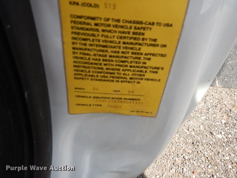 image for item DJ8870 2008 Ford F350 Super Duty  bucket truck