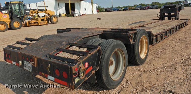 image for item DK2282 1986 Eager Beaver 35GHG-BR  lowboy equipment trailer