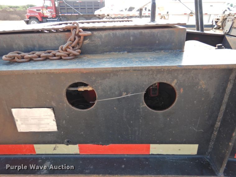 image for item DK2282 1986 Eager Beaver 35GHG-BR  lowboy equipment trailer